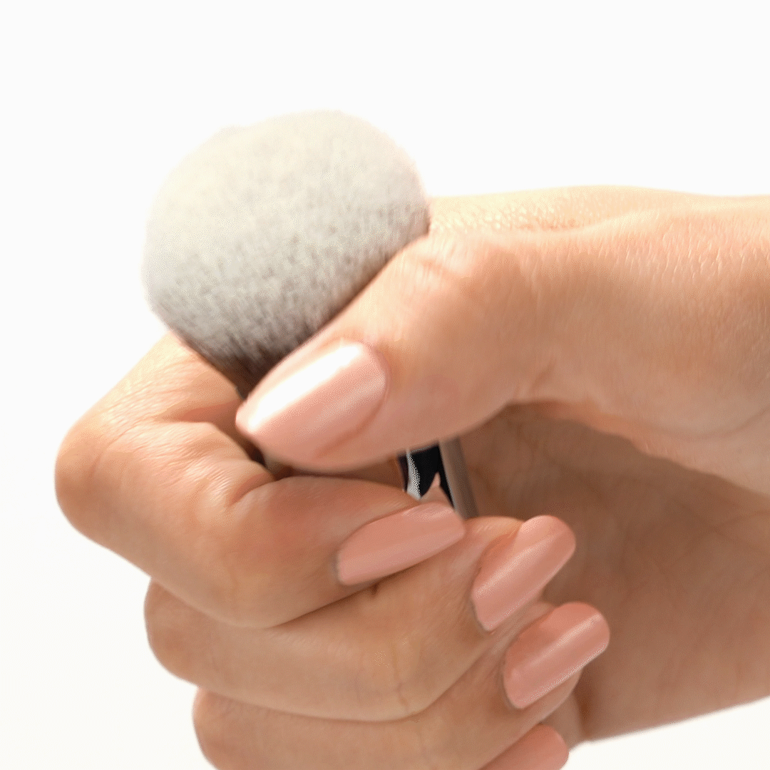 F82 - Round Kabuki™ Brush