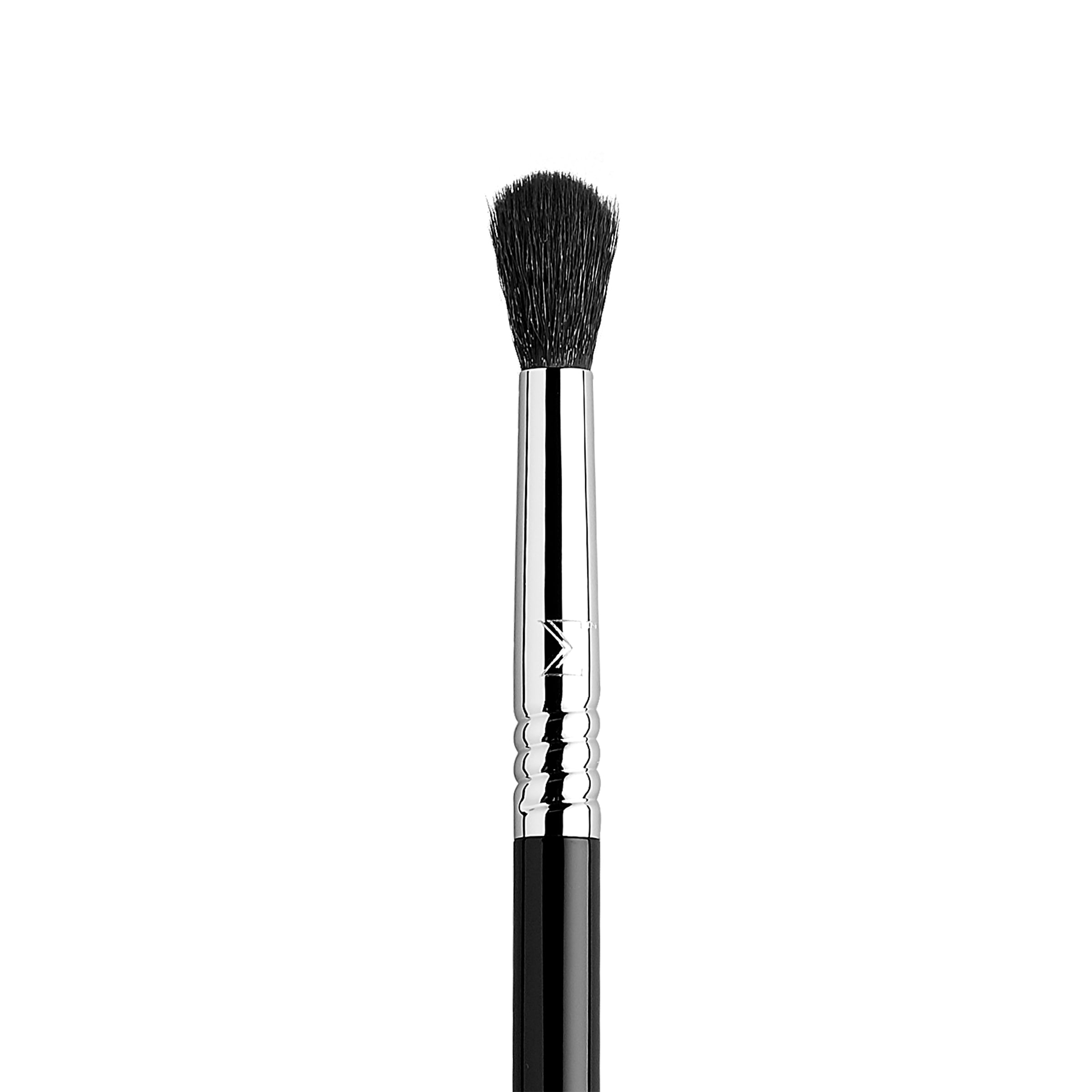 E38 - Diffused Crease™ Brush