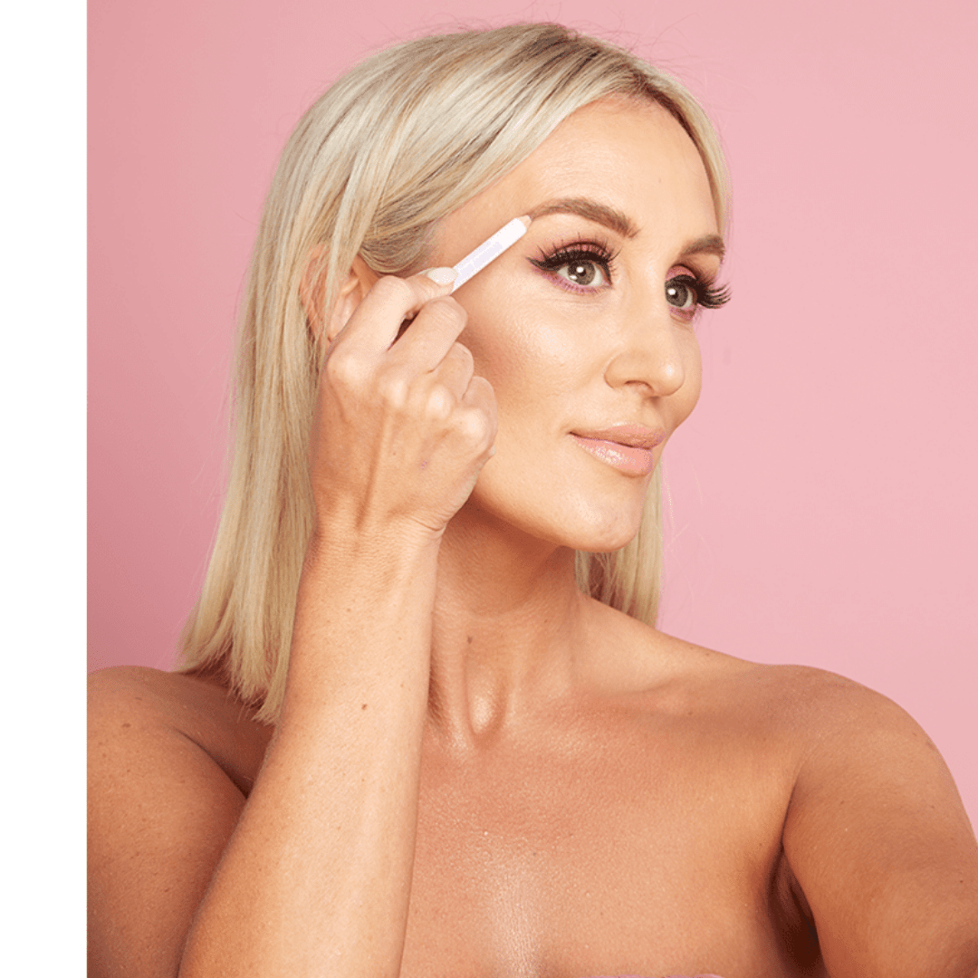 Window Dressing Brow Kit (Light to Medium)