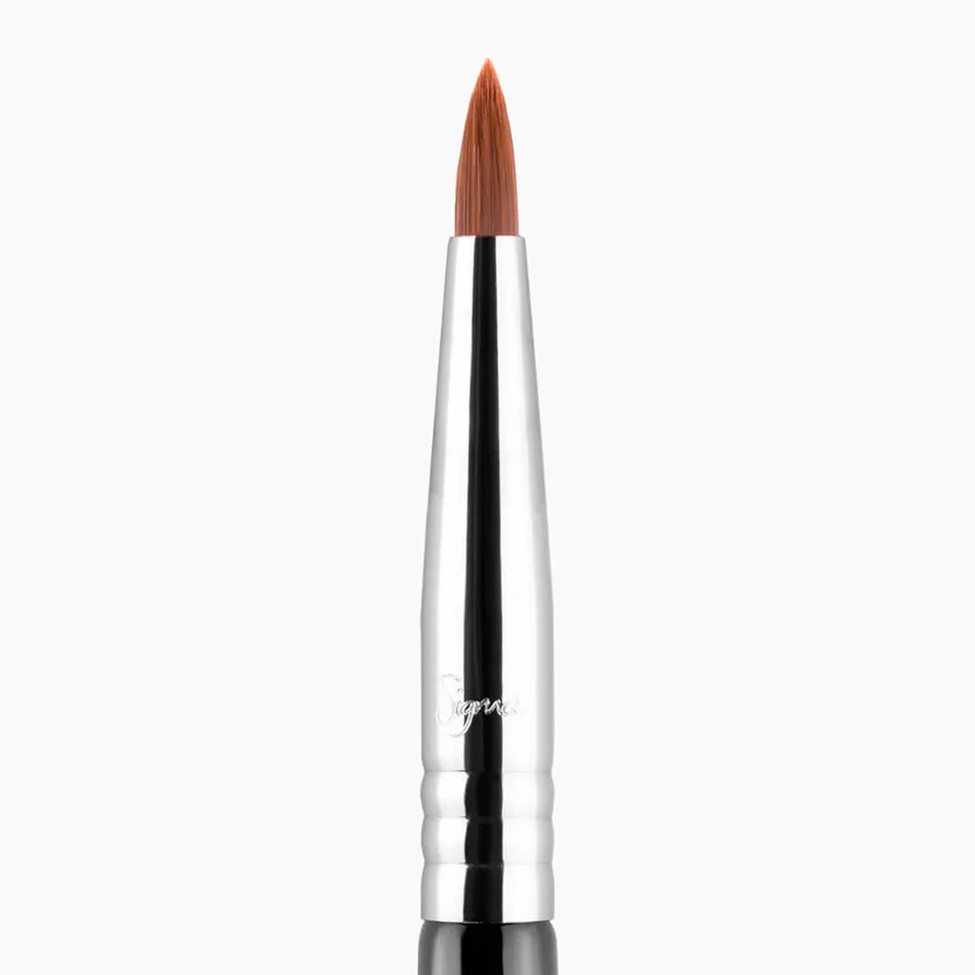 E05 - Eye Liner Brush