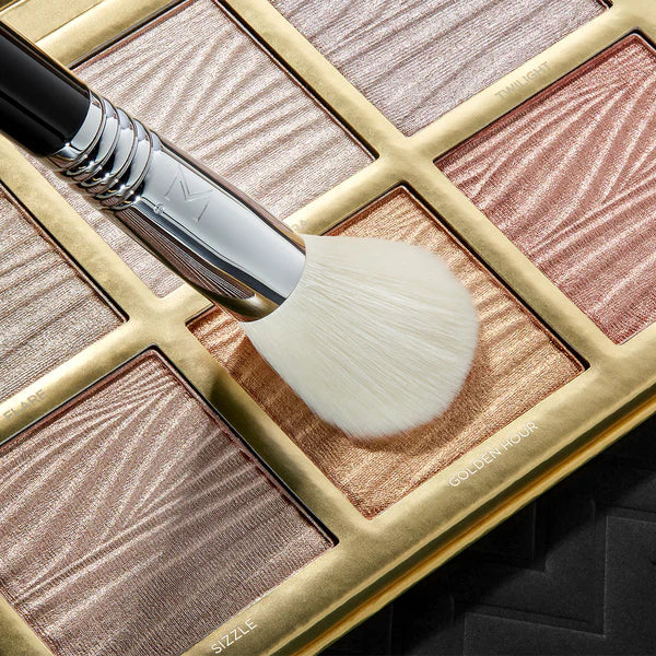 Glowkissed Highlighter Palette