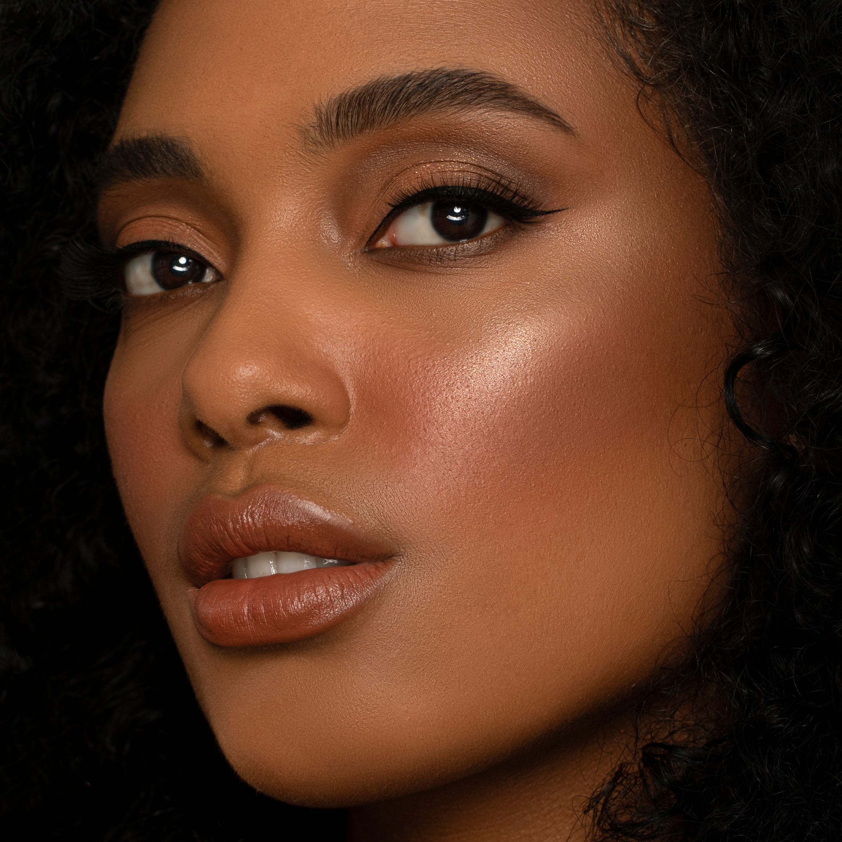 Cor-De-Rose Blush Palette