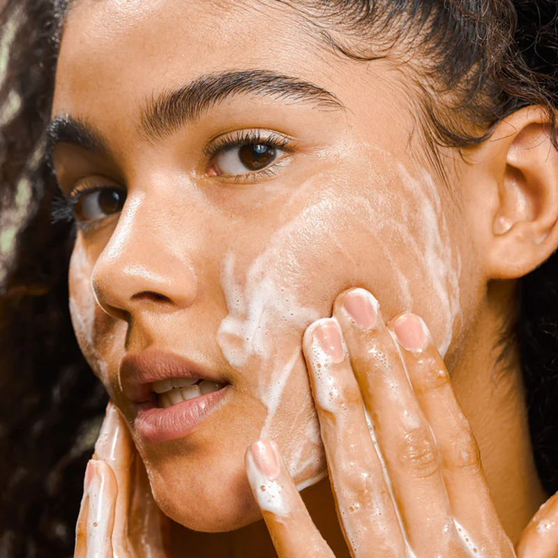 Beauty Daily Detox Oil to Foam Gentle Cleanser
