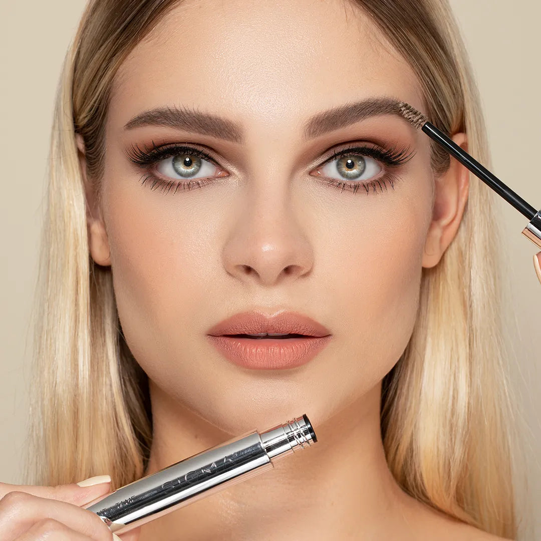 Tint + Tame Brow Gel