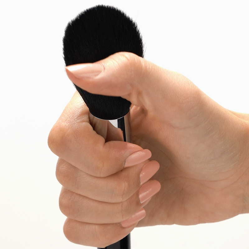 F25 - Tapered Face Brush