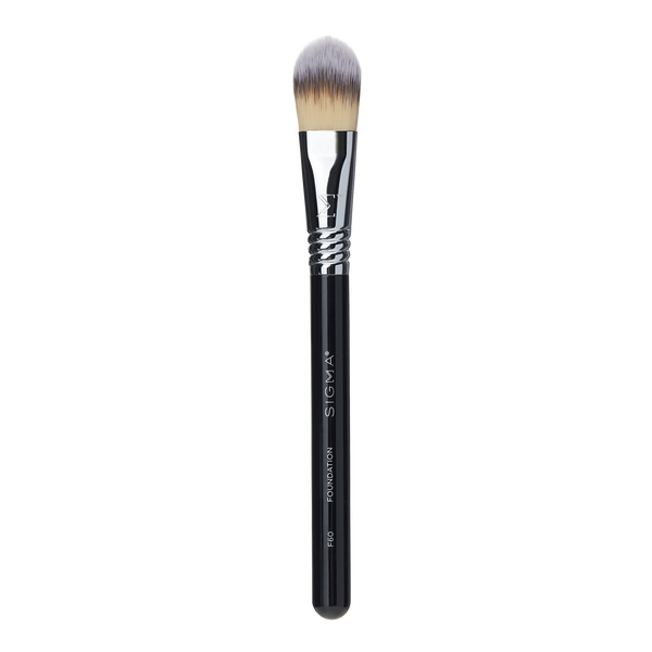 F60 - Foundation Brush