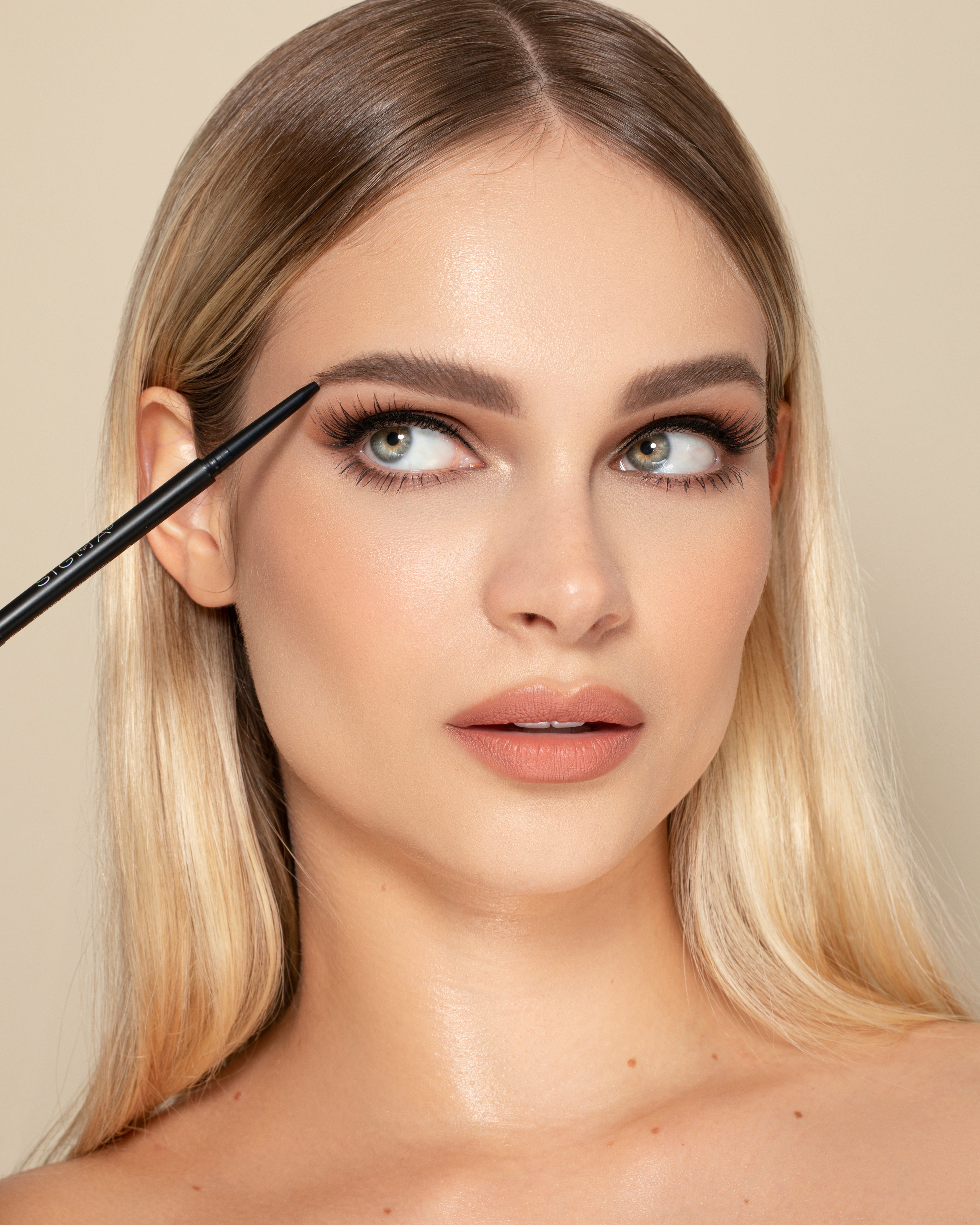 Fill + Blend Brow Pencil