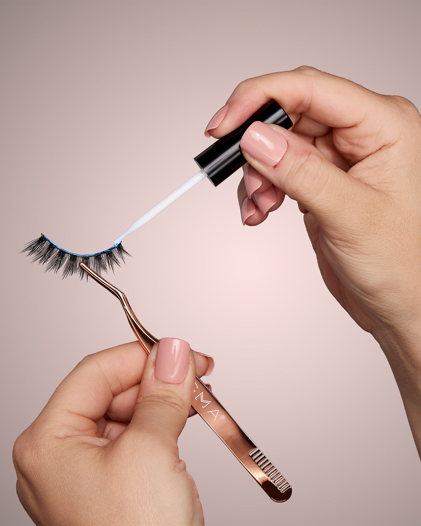 Lash Applicator