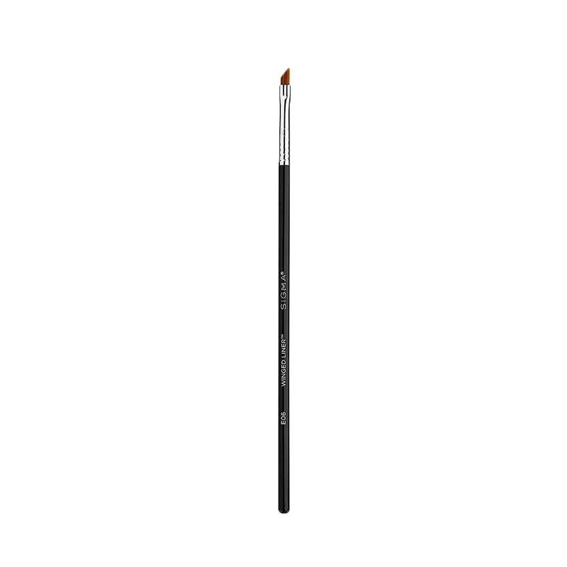 E06 - Winged Liner™ Brush